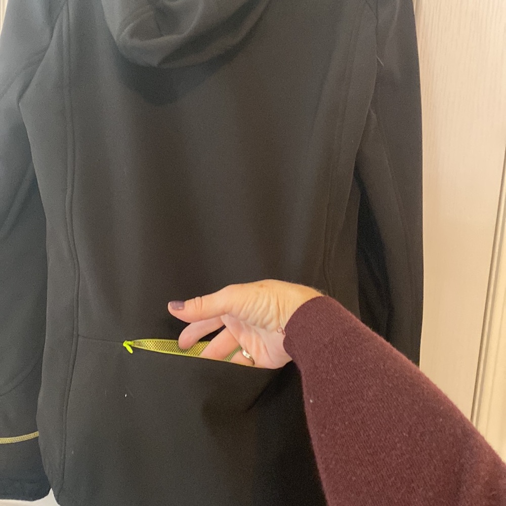 Halifax Traders Puff Jacket - image 6